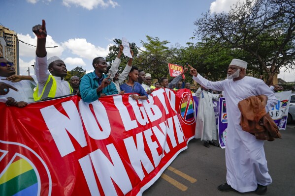 Muslims in Kenya protest at Supreme Court over its endorsement of